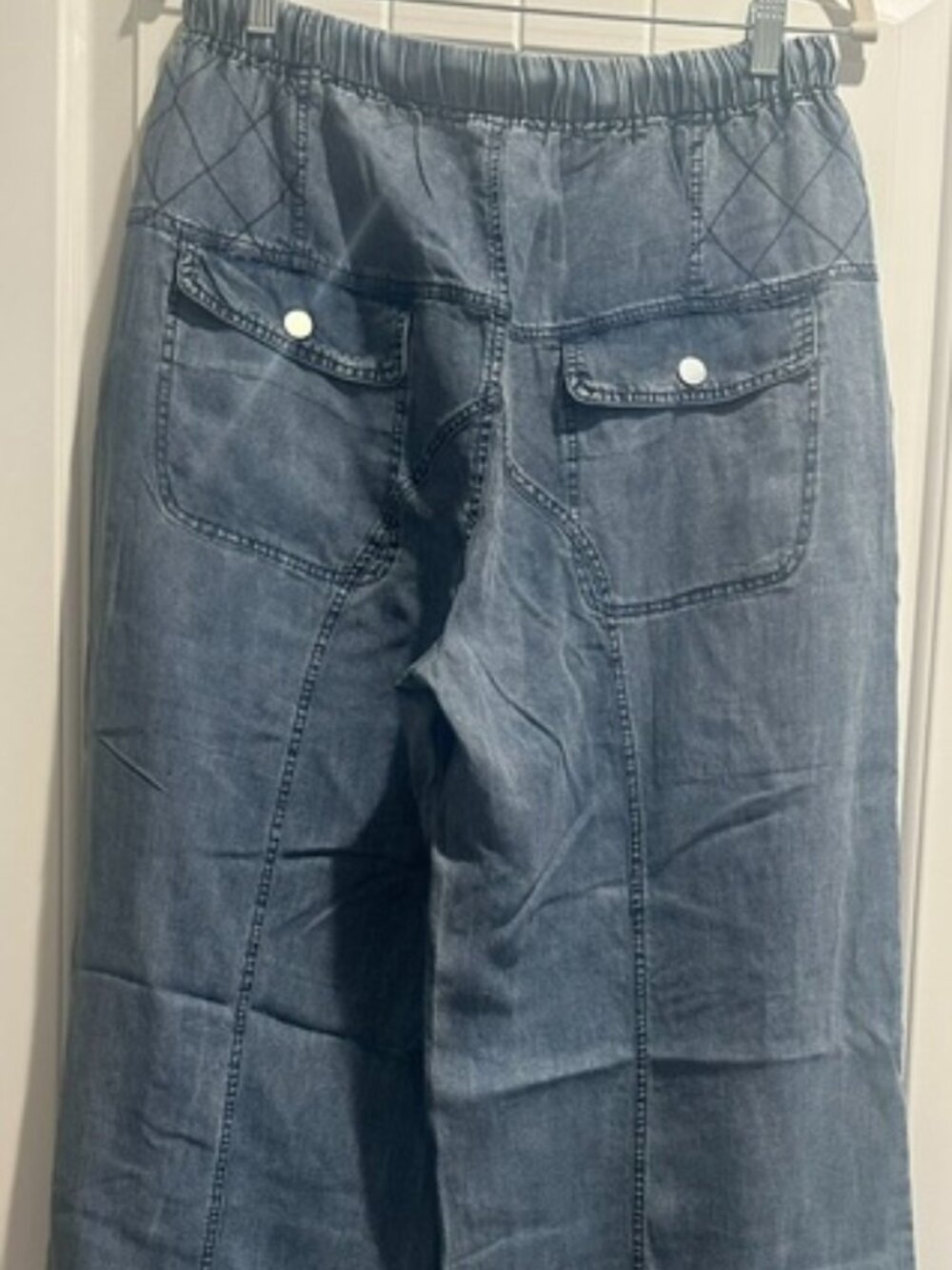 NWOT Blue Velvet Wide Leg Flowy Denim Pants size- MEDIUM - Picture 3 of 4